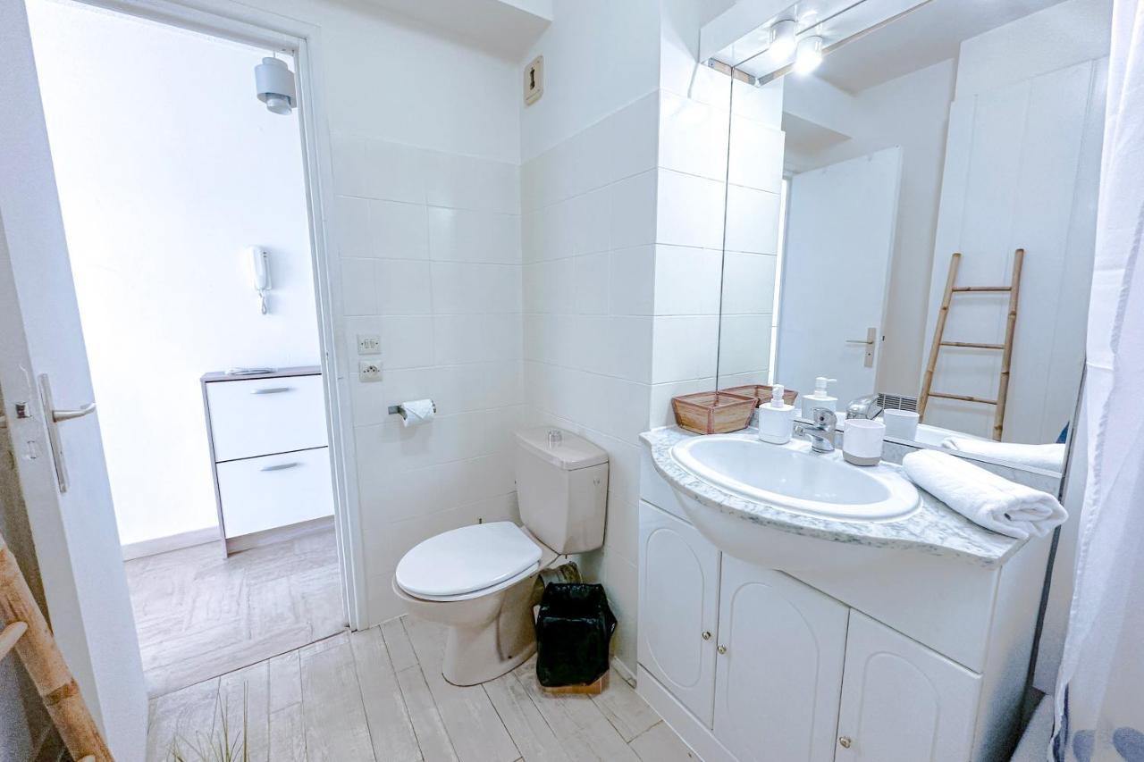Guignon - Sunny Comfort Close To The Port & Station Leilighet